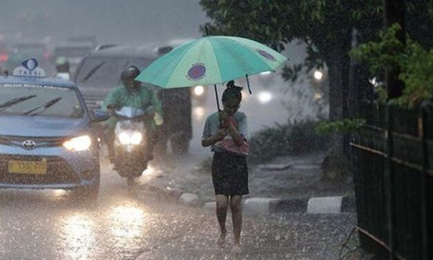 Cuaca Ekstrem Hujan Lebat Ancam Jawa Timur pada Akhir November 2023